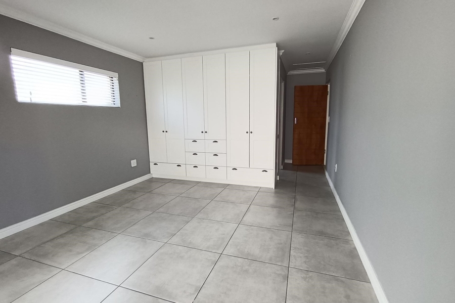 3 Bedroom Property for Sale in Sunset Estate Western Cape